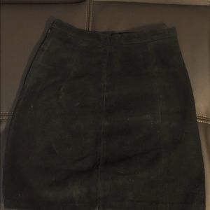 black suede skirt🖤